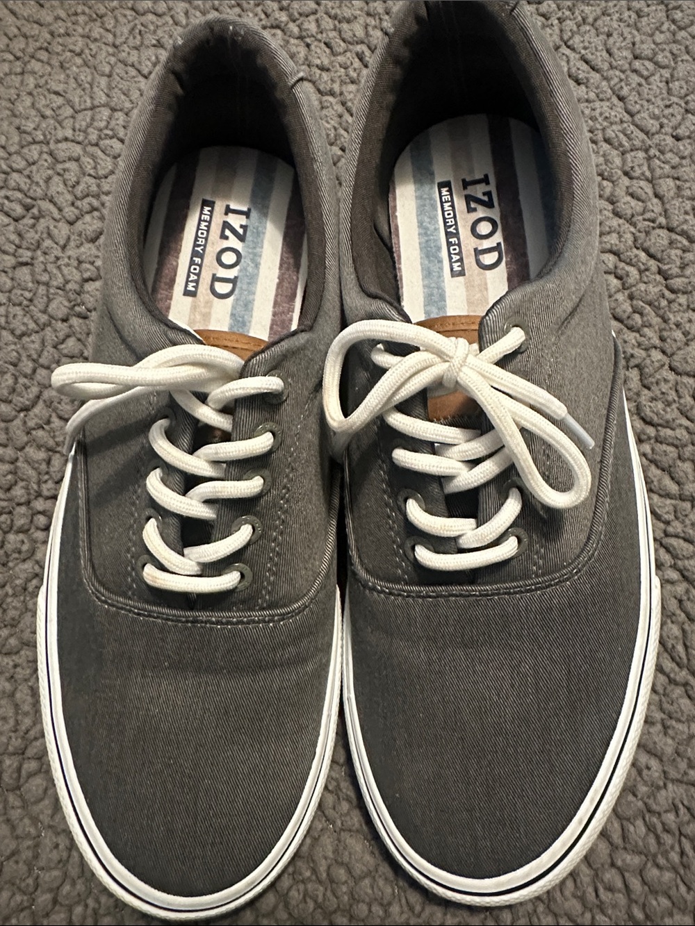 Izod Men’s Gray Canvas Lace-Up Sneakers with White Laces